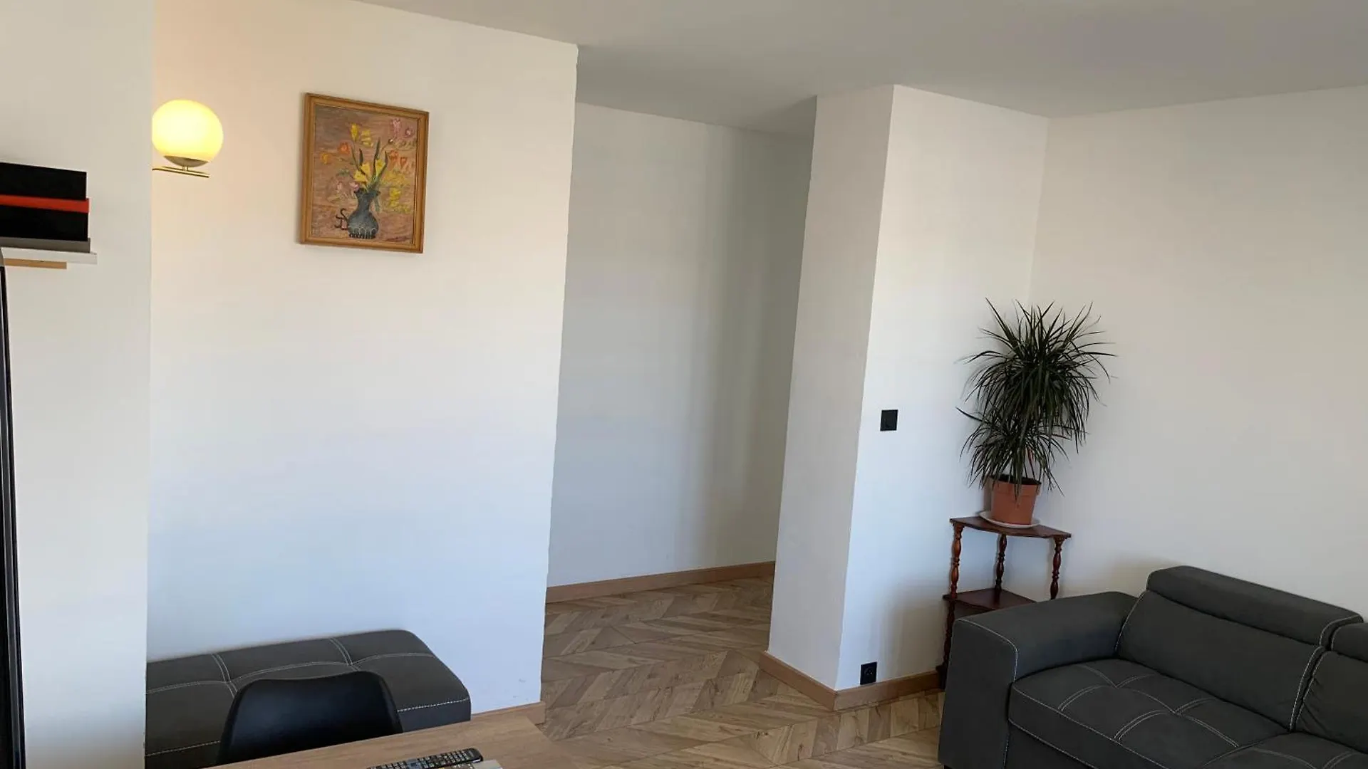 St Velodrome 3 Chambres Parking 8 Couchages Neuf Marseille Frankrike